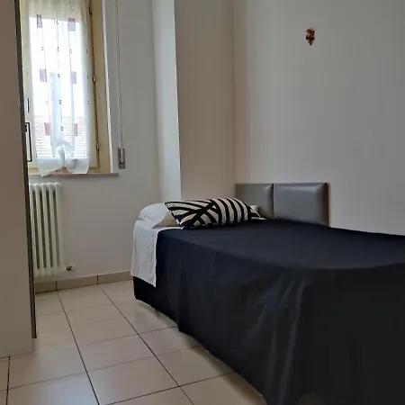 Lillananna Reload アパート Porto SantʼElpidio